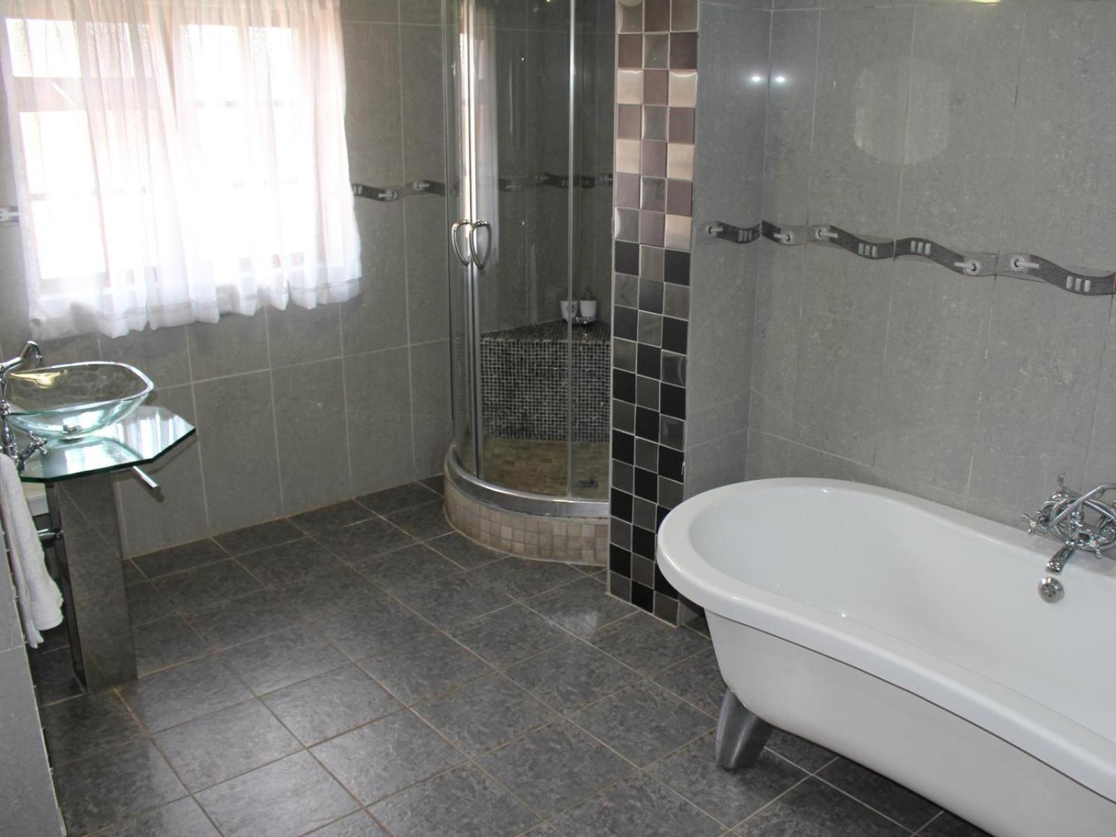 The Willow Tree Guesthouse Klerksdorp Ngoại thất bức ảnh